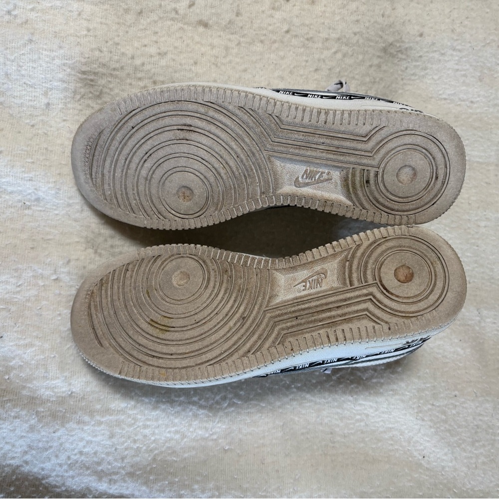 Women’s Nike AF1 Low “Ribbon Edition” - Picture 5 of 5